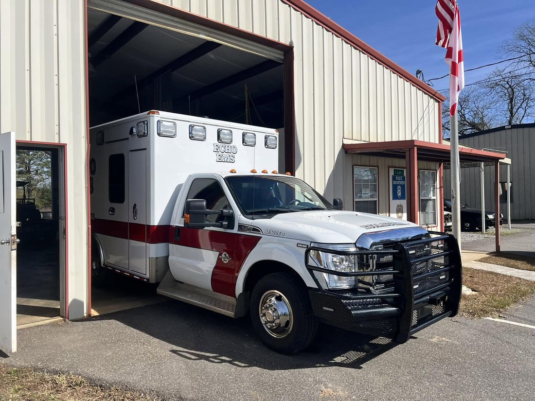 Echo EMS Rescue 3 ambulance